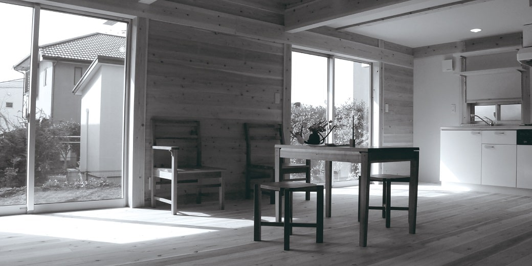 スタッフで話し合う様子